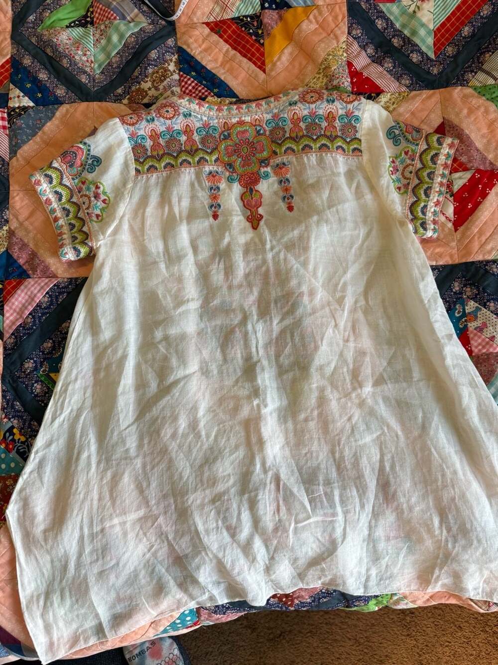 Johnny Was Workshop White Embroidered Ramie Tunic Blouse Size S - Picture 7 of 8